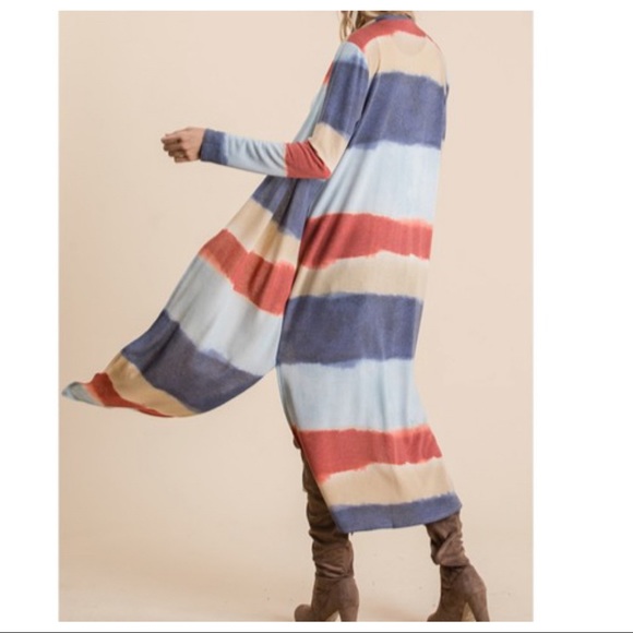 ✨LAST ONE✨Multi color ombré print knit cardigan - Picture 5 of 7